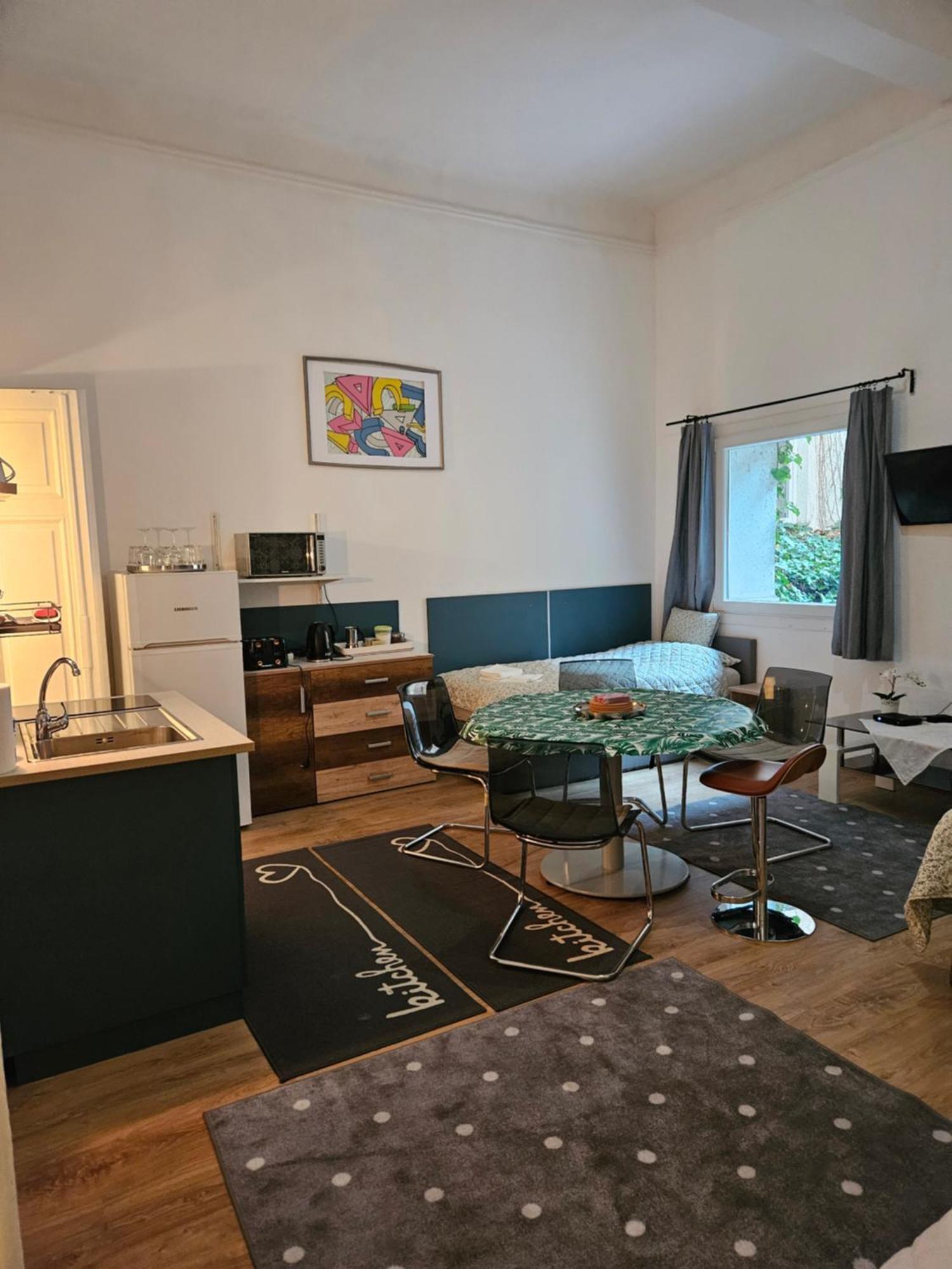 Danube Bridge Apartments Budapest Exterior foto