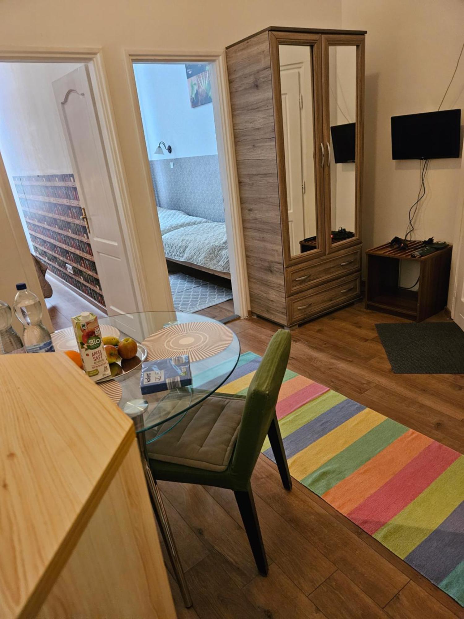 Danube Bridge Apartments Budapest Exterior foto